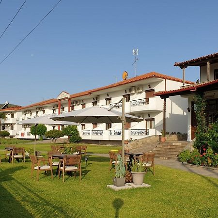 Hotel Ermioni คาลามิตซี ภายนอก รูปภาพ
