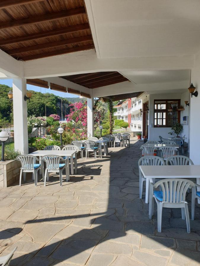 Hotel Ermioni คาลามิตซี ภายนอก รูปภาพ